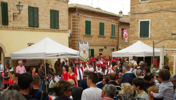 Eventi, sagre, fiere e manifestazioni in Toscana Aprile 2016 Alcune feste tradizionali di primavera da non perdere