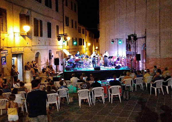 Manifestazioni rievocazioni, musica e degustazioni in Toscana Agosto 2023